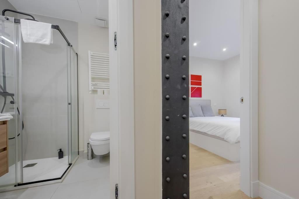 Appartamento Exclusivo Piso De 4 Hab Con Vistas A La Latina Madrid